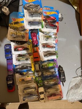 Hot Wheels Assorted Kids Toy Cars - Mixed Colors. Vintage.  Also new in the box.
